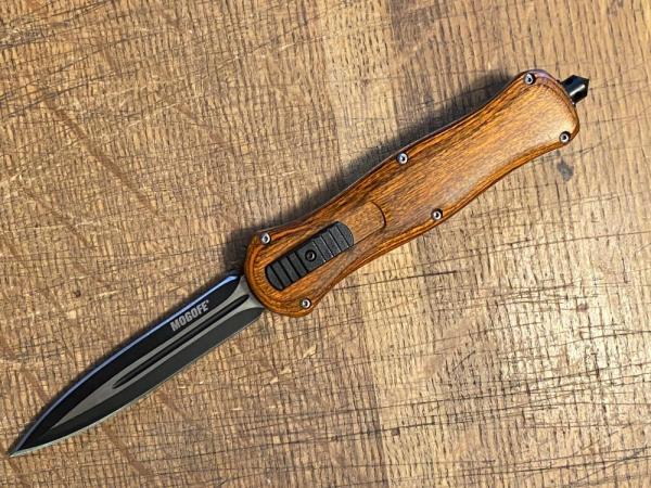 Nice MOGOFE double edge OTF Out The Front Automatic knife with skull crusher & sheath MINT Nice MOGOFE double edge OTF Out The Front Automatic knife with skull crusher & sheath MINT