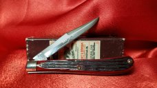 Queen Schatt & Morgan 041-811 Jigged Red Bone Winterbottom 1992 Not Used, carried Slim Trapper Nice Queen Schatt & Morgan 041-811 Jigged Red Bone Winterbottom 1992 Not Used, carried Slim Trapper Nice