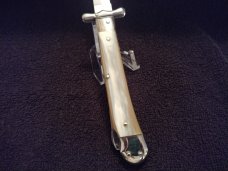 ITALIAN MEDICI STYLE SWING GUARD STILETTO, GORGEOUS HORN