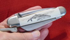 MINT CONDITION CAMILLUS RIGGERS KNIFE HANDLED BY JOE LUIZ SCRIMSHAWED WITH WHALING SCENE WITH COA MINT CONDITION CAMILLUS RIGGERS KNIFE HANDLED BY JOE LUIZ SCRIMSHAWED WITH WHALING SCENE WITH COA