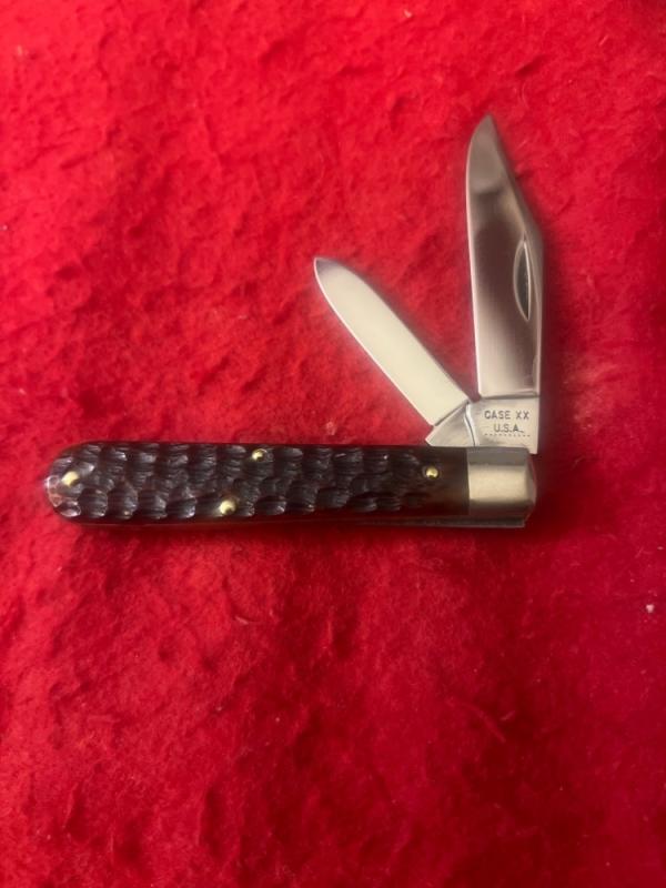 1970 Case XX USA 10 Dote 6202 1/2 Reddish Bone Handles With Two Blades