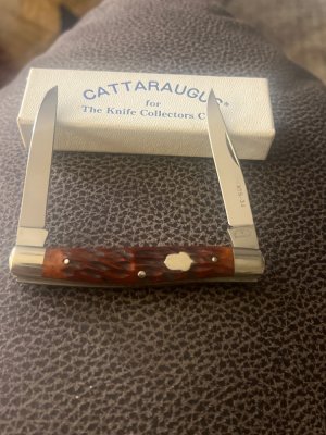 Cattaraugus Cutlery Co CM-16 Reddish Bone Handle Moose With Two ATS-34 Blades New In Box