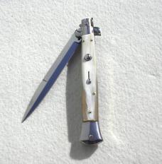 NEW FRANK BELTRAME 11" GENUINE LIGHT HORN ITALIAN STILETTO NEW FRANK BELTRAME 11" GENUINE LIGHT HORN ITALIAN STILETTO
