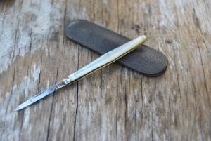 Rodgers Cutlers To Her Majesty Pearl Quill Knife 1/2 Stop Loud Walk/Talk 2 7/8" Closed Perfect