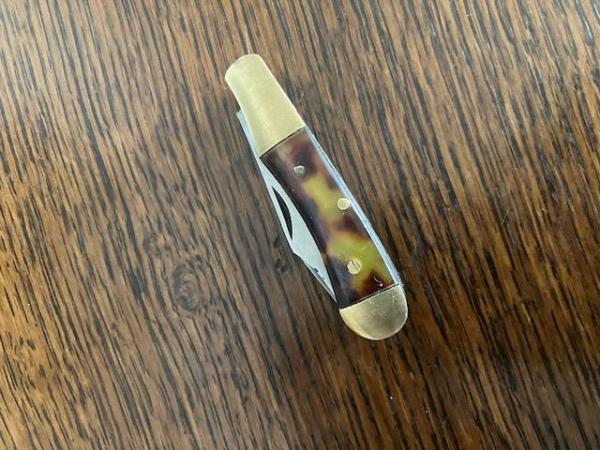 NICE ETCHED 2 BLADE CUT LITTLE TRAPPER