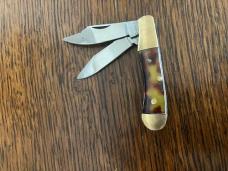 NICE ETCHED 2 BLADE CUT LITTLE TRAPPER