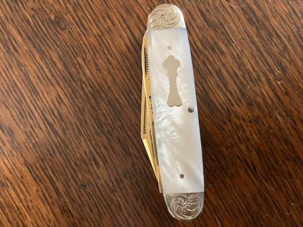 3 BACKSPRING PEARL WHITTLER GOLD BLADES F. BUSTER