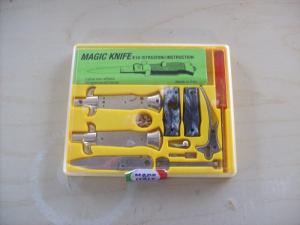 Italian Magic Knife Switchblade Kit Complete with Instructions UNUSED W/Plastic Case