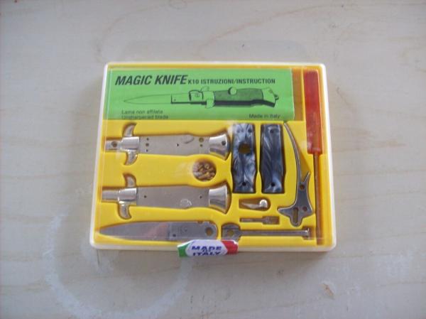 Italian Magic Knife Switchblade Kit Complete with Instructions UNUSED W/Plastic Case Italian Magic Knife Switchblade Kit Complete with Instructions UNUSED W/Plastic Case