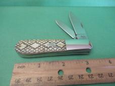 Case XX 2006 Antique Bone Rattle Snakeskin Limited Edition Barlow Pattern # 62009 1/2 SS Case XX 2006 Antique Bone Rattle Snakeskin Limited Edition Barlow Pattern # 62009 1/2 SS