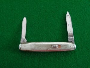 RARE CHALLENGE Cut Co. Fly-Lock Bridgeport, CT 3-3/8" NICE !