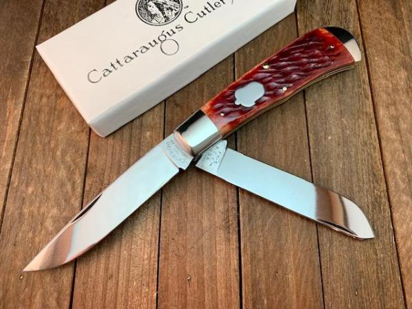 Cattaraugus Cutlery by A.G. Russell Trapper Red Jigged Bone Springdale Arkansas Made 1997
