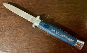 Super Automatic Out The Front, Blue Handle, Hard To Find Variation, Marked FES ROSTFREI, Unused 