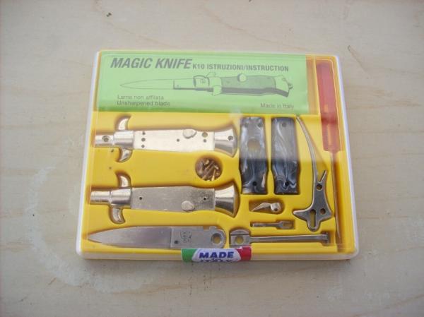Italian Magic Knife Switchblade Kit Complete with Instructions UNUSED W/Plastic Case Italian Magic Knife Switchblade Kit Complete with Instructions UNUSED W/Plastic Case