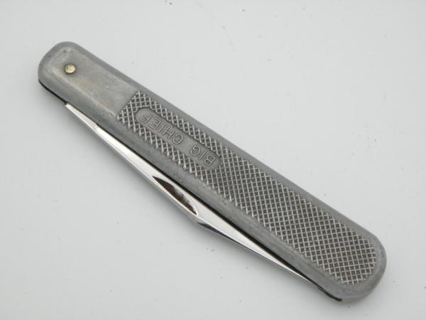 Queen Steel - Big Chief #45: 5” closed, cast aluminum frame and stainless steel blade with half stop Queen Steel - Big Chief #45: 5” closed, cast aluminum frame and stainless steel blade with half stop