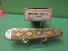 Case XX2009 Rattle Snake Bone Trapper Pattern # 6154 SS Case XX2009 Rattle Snake Bone Trapper Pattern # 6154 SS