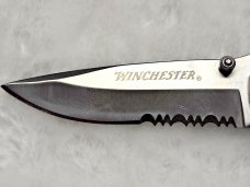 Vintage Winchester Single Blade Linerlock Pocket Knife With Belt Clip Vintage Winchester Single Blade Linerlock Pocket Knife With Belt Clip