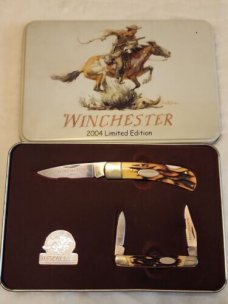 Vintage Winchester 2004 Limited Edition Lockback & Small Stockman Set With Pin Included Vintage Winchester 2004 Limited Edition Lockback & Small Stockman Set With Pin Included