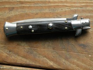 BRAND NEW,  UNUSED, FRANK BELTRAME 9"  AUTOMATIC SWITCHBLADE STILETTO WITH GENUINE DARK  HORN SCALES