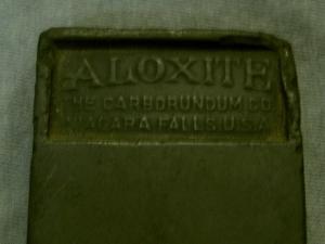 VINTAGE CARBORUNDUM 200 ALOXITE NIAGAR FALLS USA STRAIGHT RAZOR HONE BARBERS SHARPENER OLD