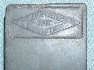 VINTAGE SHAPEIGH HARDWARE DE DIAMOND EDGE STRAIGHT RAZOR HONE BARBERS SHARPENER OLD USA