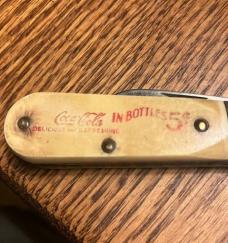 COCA COLA ADVERTISEMENT ON A OLD BARLOW COLONIAL PROV. 1926-1938