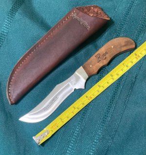 Remington R700 RH 11 Knife NIB