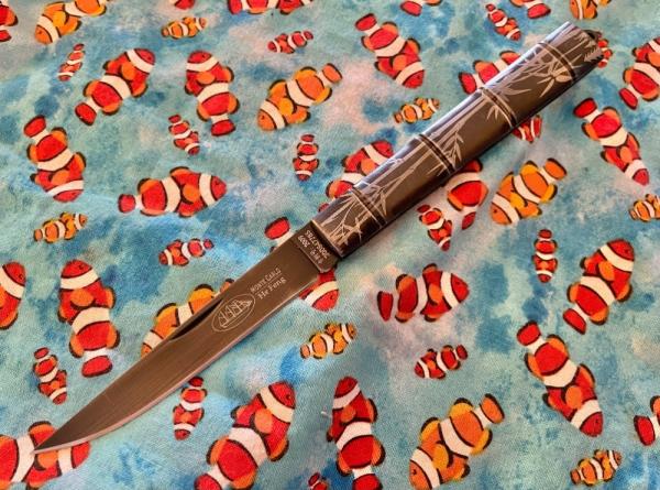 He Feng Monte Carlo bamboo knife.