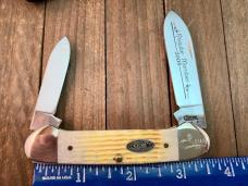 Case Canoe Rogers Corn Cob Jigged Burnt Oatmeal Bone 2008 Regular Member Club Knife Case Canoe Rogers Corn Cob Jigged Burnt Oatmeal Bone 2008 Regular Member Club Knife