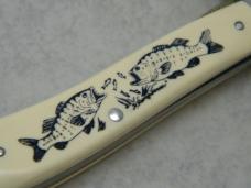 Schrade + USA SC503 Bass Scrimshaw Linerlock Slimline Trapper Farmers Jack Knife in Box Schrade + USA SC503 Bass Scrimshaw Linerlock Slimline Trapper Farmers Jack Knife in Box
