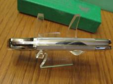 Hen & Rooster Bertram Pearl Folding Lock Back Model # 351 MOP Hen & Rooster Bertram Pearl Folding Lock Back Model # 351 MOP