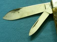 VINTAGE 4 LINE CAMILLUS CUTLERY CO BONE EZ EASY OPEN JACK FOLDING POCKET KNIFE KNIVES OLD VINTAGE 4 LINE CAMILLUS CUTLERY CO BONE EZ EASY OPEN JACK FOLDING POCKET KNIFE KNIVES OLD