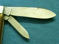 VINTAGE 4 LINE CAMILLUS CUTLERY CO BONE EZ EASY OPEN JACK FOLDING POCKET KNIFE KNIVES OLD VINTAGE 4 LINE CAMILLUS CUTLERY CO BONE EZ EASY OPEN JACK FOLDING POCKET KNIFE KNIVES OLD