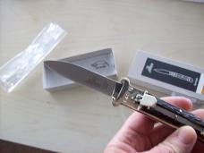 Hubertus Knife Shellpuller Patronenzieher Solingen Germany Large Size 11 UNUSED NIB. Hubertus Knife Shellpuller Patronenzieher Solingen Germany Large Size 11 UNUSED NIB.