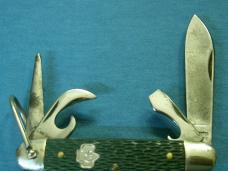 VINTAGE GIRL SCOUT SCOUTS KUTMASTER UTICA NY USA GS SHIELD CAMP FOLDING POCKET KNIFE KNIVES OLD