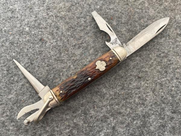 ULSTER M301 Official Girl Scout Knife ULSTER M301 Official Girl Scout Knife