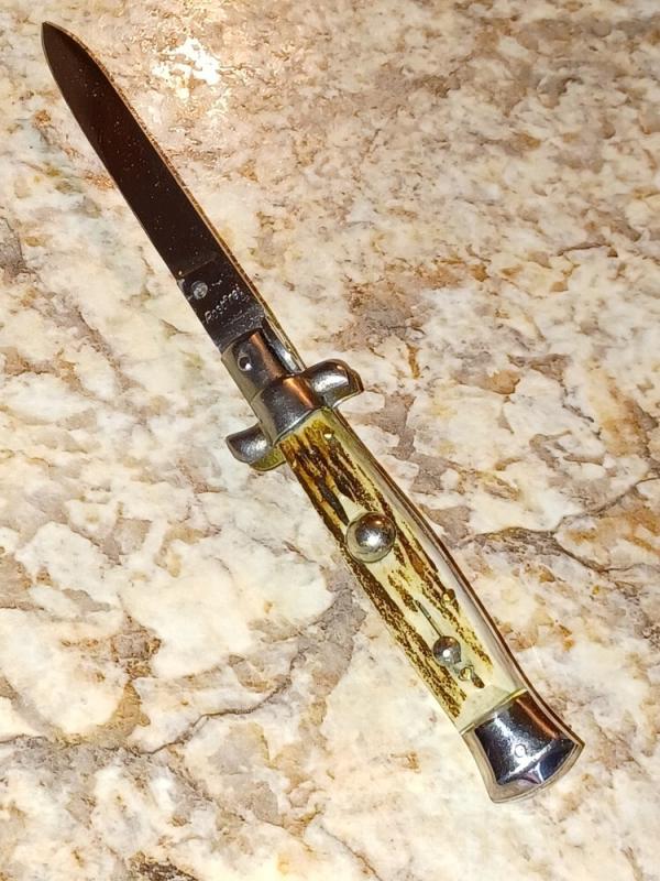 Vintage Rostfrei. Stag Stiletto 6 1/2". Vintage Rostfrei. Stag Stiletto 6 1/2".