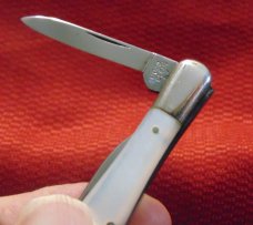  VINTAGE KA-BAR TUXEDO PATTERN GENUINE PEARL 1923-1952