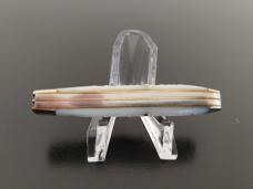 QUEEN CHECKER CUT MOTHER OF PEARL 