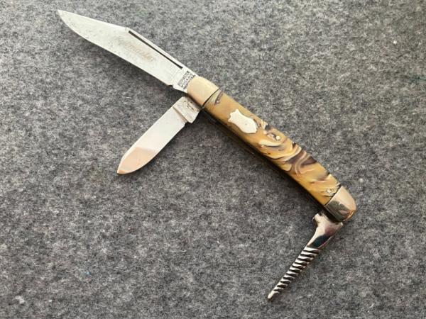 KUTMASTER STOCKMAN with punch Knife