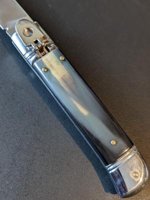 AKC CLASSIC 8" 20CM BRAZILIAN HORN LEVERLOCK 