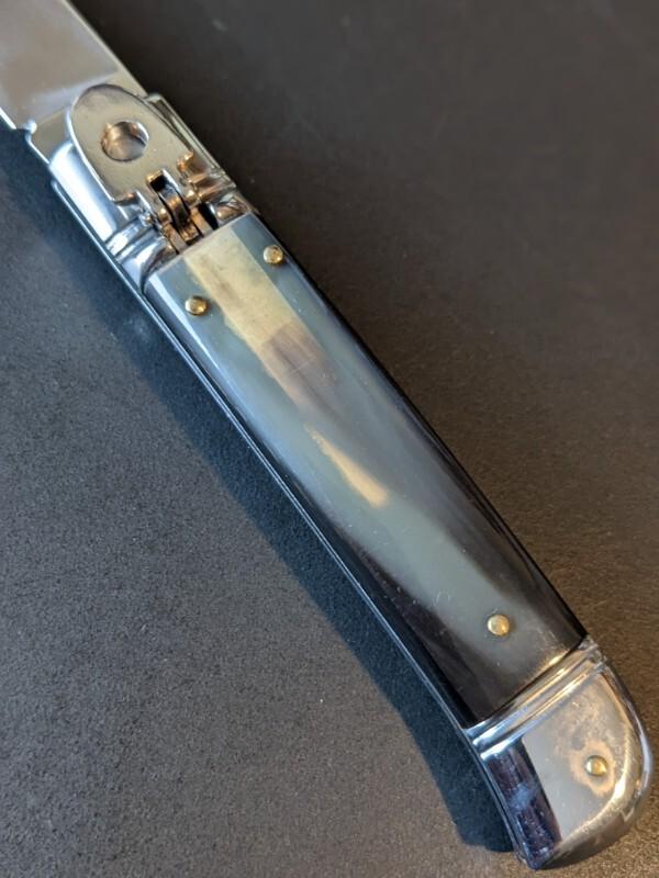 AKC CLASSIC 8" 20CM BRAZILIAN HORN LEVERLOCK 