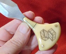 NORTHWOODS KNIVES GLADSTONE , MICH. USA SCRIMSHAWED GAMBLERS PUSH DAGGER CUSTOM LEATHER SHEATH 