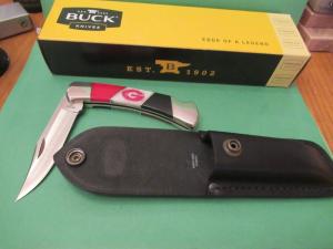 Buck Custom Georgia Bulldog Model 110