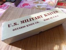 P1 USMC Parachutist 94 Fixed Blade Knife with original sheath and box