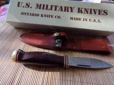 P1 USMC Parachutist 94 Fixed Blade Knife with original sheath and box