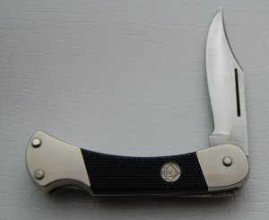 Puma In Excellent Condition With Black Checkered Synthetic Covers 3