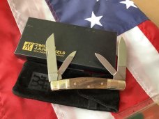 J A Henckels Congress Knife w/ Great GunStock Walnut Handles - NOS in Orig Box +leather pouch & COA J A Henckels Congress Knife w/ Great GunStock Walnut Handles - NOS in Orig Box +leather pouch & COA