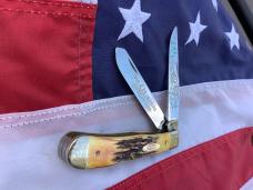 Case XX 1989, 2 Blade Trapper w/ African Lion Blade Etch, Great Deer Stag Handles & Scrolled Bolster