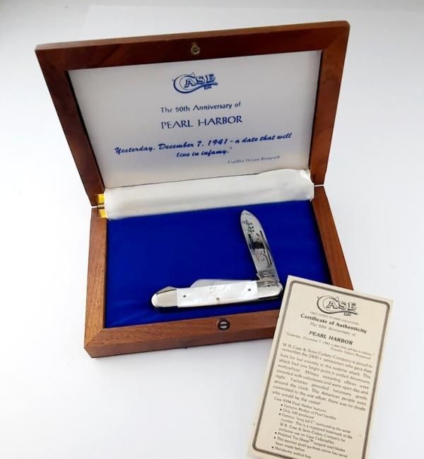 Case XX Pearl Harbor Remembrance Knife Mother of Pearl #224/500 Wood Display Box COA